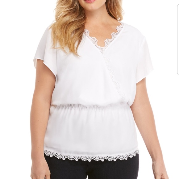 2X White Faux Wrap Lace Blouse - Picture 4 of 4